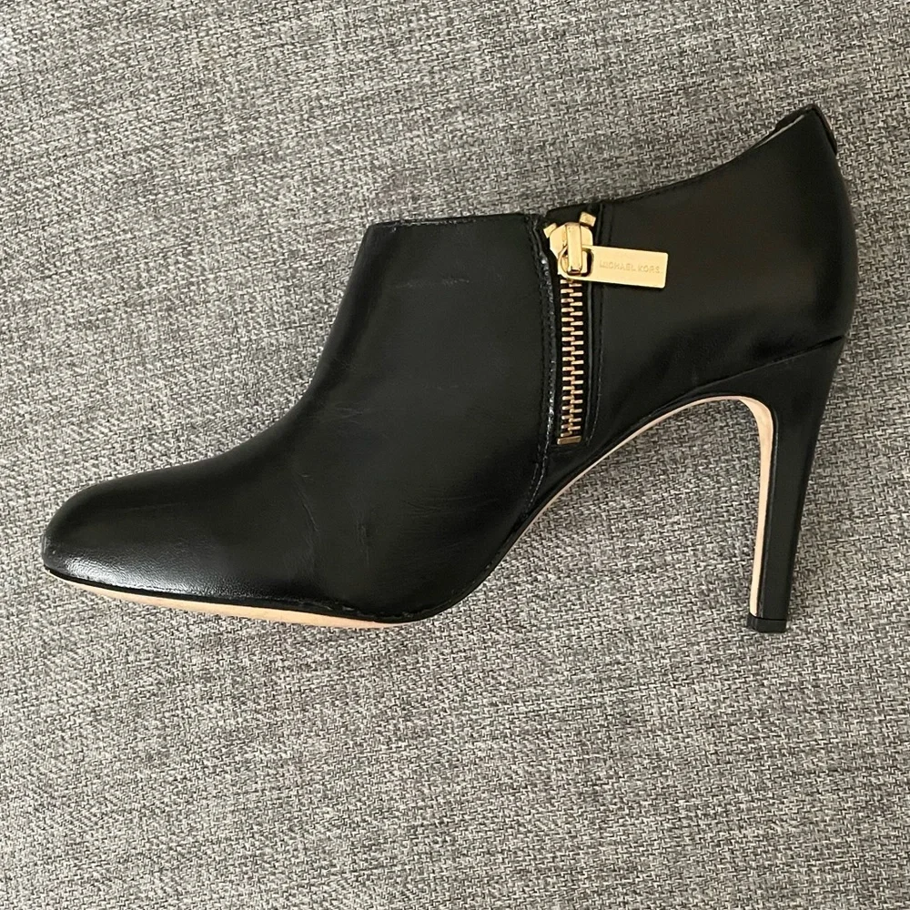 Michael Kors Sammy Ankle Boots